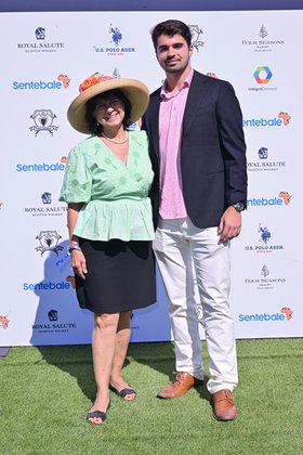 DSC 6130 StuMYdMl-800x1200-6925d9e resized